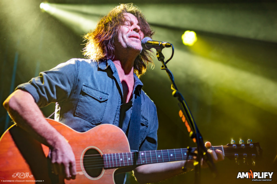 Bernard Fanning @ The Triffid. Shot for Amnplify. © katherine o'malley, 2017