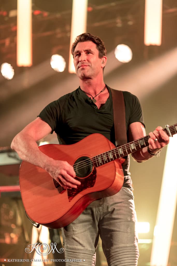 Pete Murray @ The Tivoli. &copy; katherine o'malley, 2017