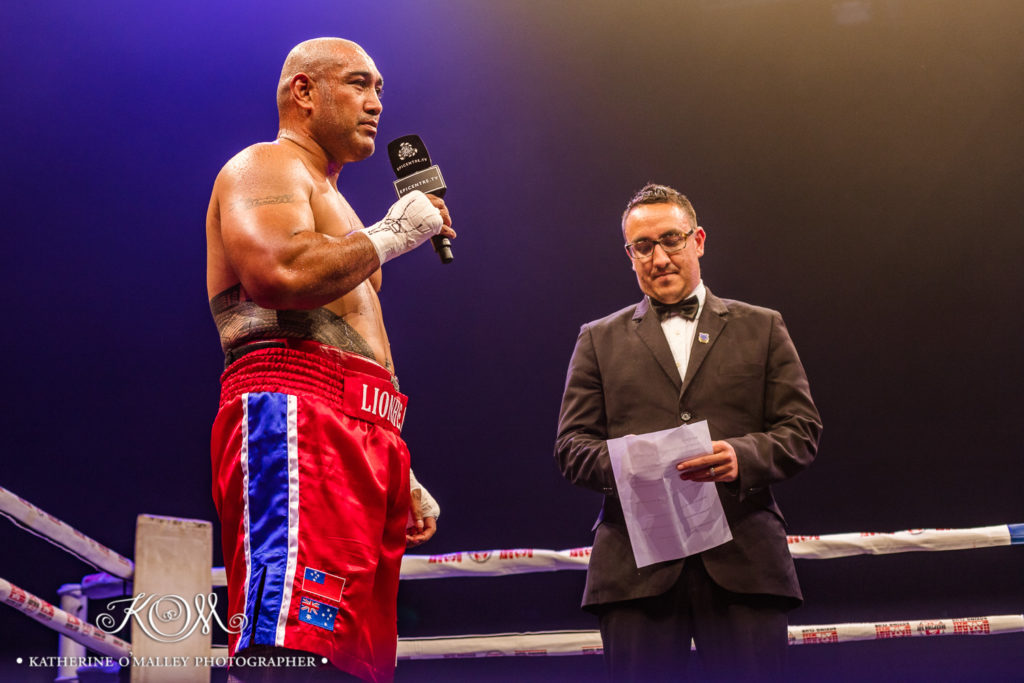 Alex Leapai V Thomas Peato  @ Brisbane Convention &amp; Exhibition Centre © katherine o&#039;malley, 2017
