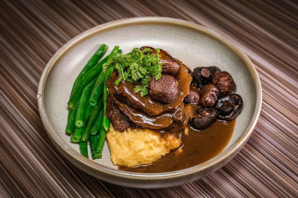 Food Photography - Broncos Leagues Club, 2020